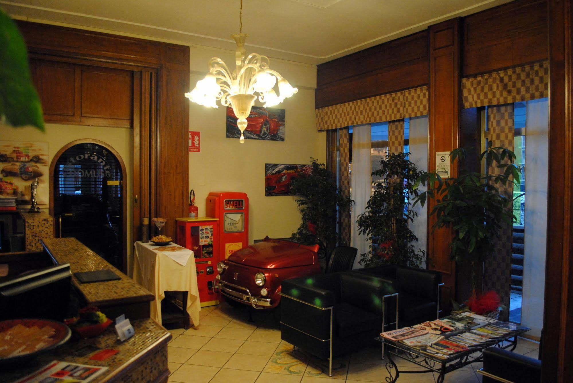 Hotel Domus Maranello Exterior foto